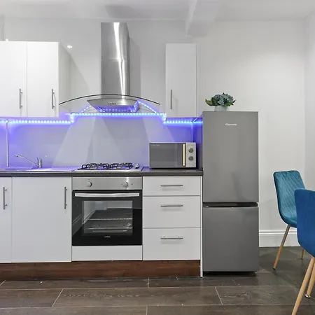 Cosy 1 & 2 Bedroom Apartments Central London Zone 1 Room photo
