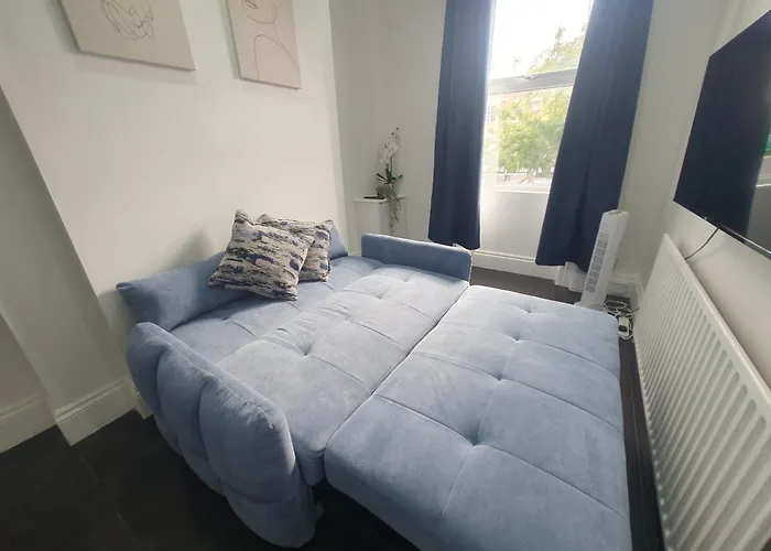 Cosy 1 & 2 Bedroom Apartments Central London Zone 1